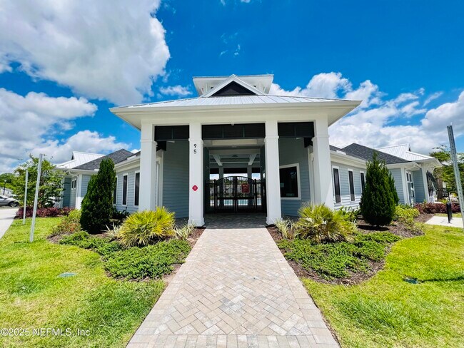 Building Photo - 114 Summer Moon Dr