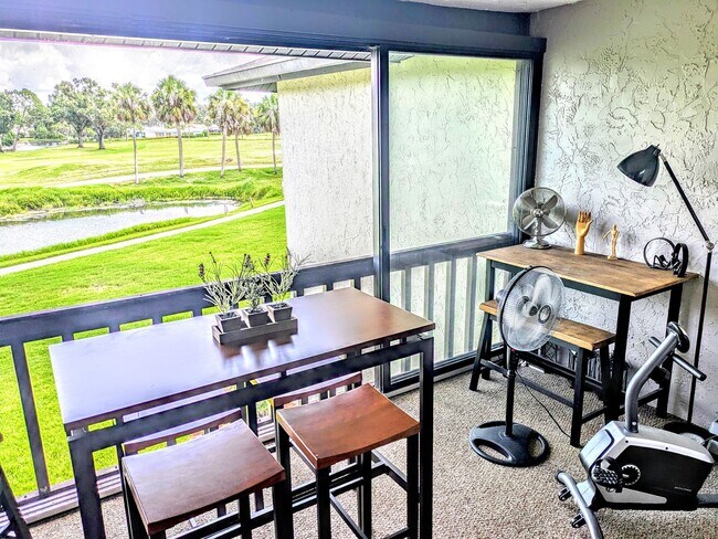 Building Photo - SEASONAL/SHORT TERM TURNKEY condo