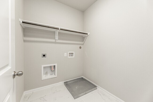 Building Photo - 31115 Mahogany Fir Trl