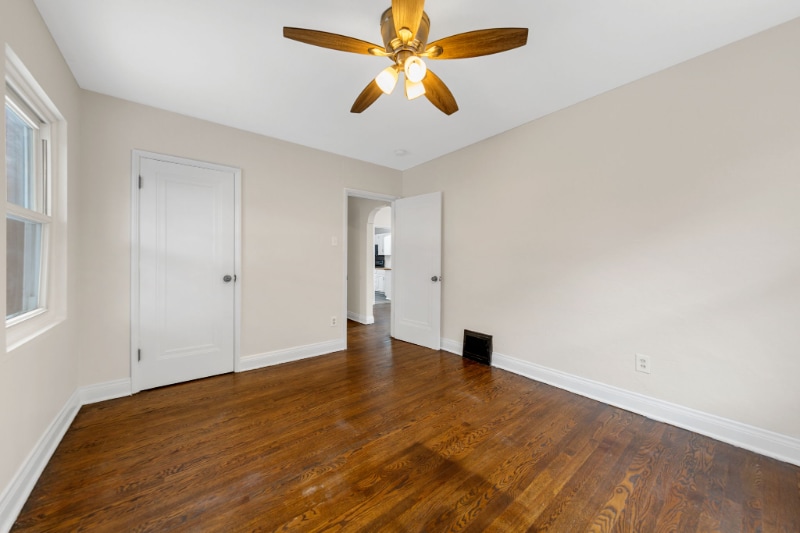 Building Photo - 2329 Brown Rd