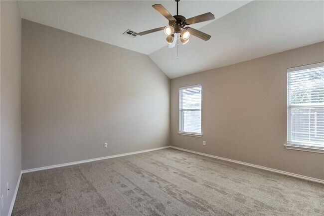 Building Photo - 799 Clear Springs Hollow