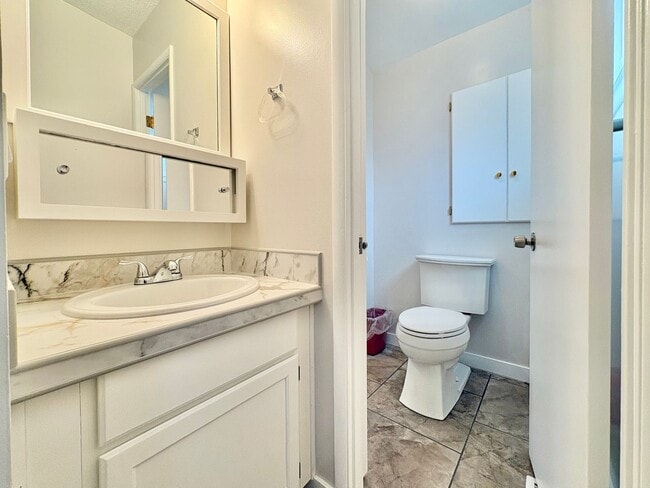 Building Photo - Renovated 3 Bed Home with Huge Yard & 2-Car Garage