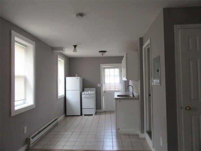 Building Photo - 2135 NY-94