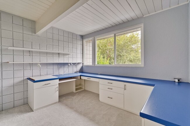 Building Photo - Welcome Home!!! Great Santa Clara Pomeroy ...