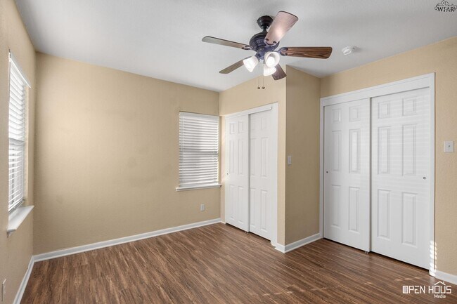 Building Photo - 1218 Glendora Dr
