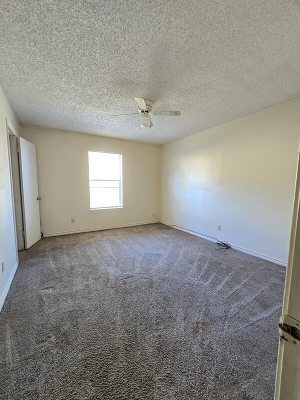 Building Photo - 6975 Brown St