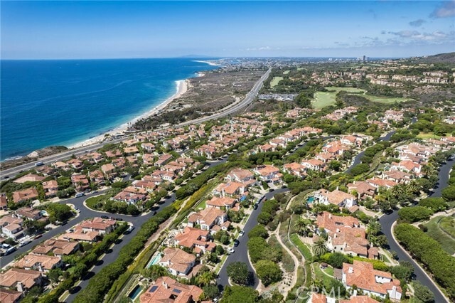 Building Photo - 26 Tasman Sea