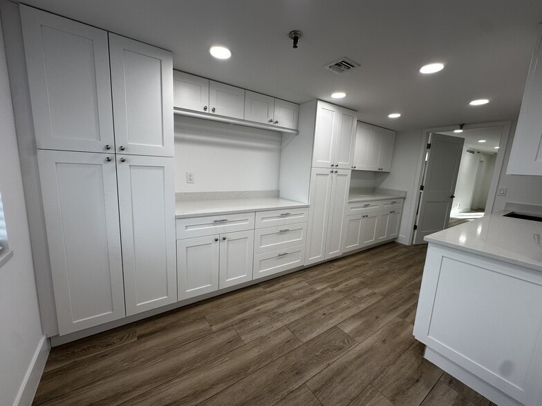 Building Photo - 1748 Jupiter Cove Dr