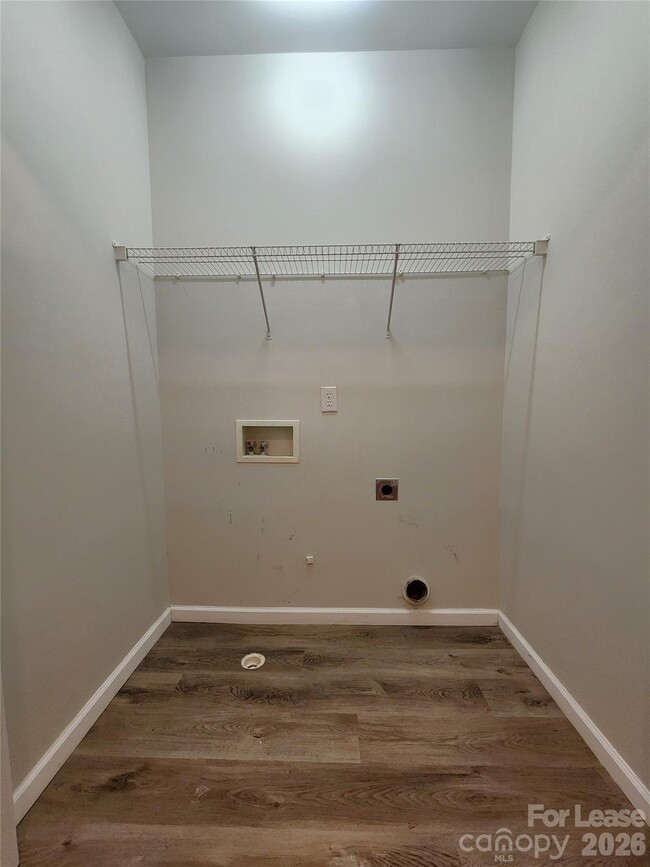 Building Photo - 7237 Atwater Ln