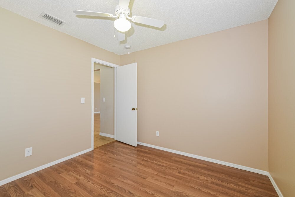Building Photo - 3100 Orchard Pl