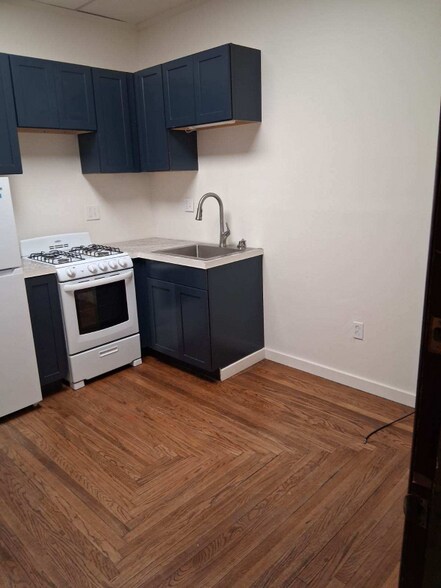 Building Photo - 2529 Broad Ave