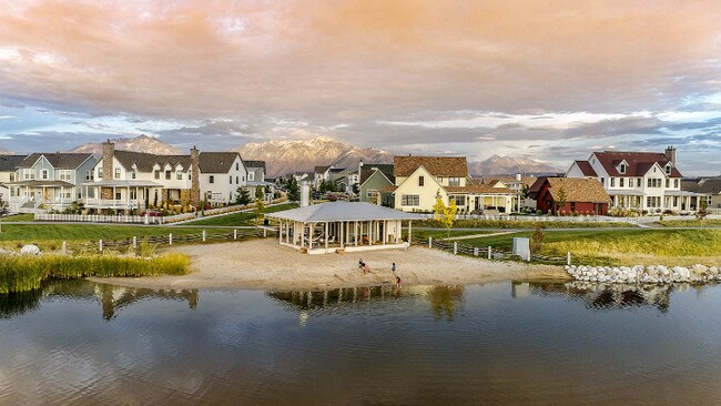 Building Photo - 10617 Topview Rd