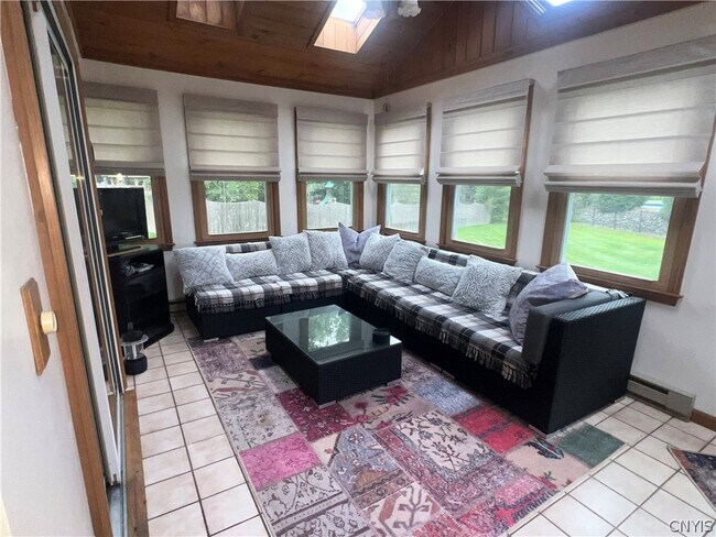 Building Photo - 6314 Hardwood Ln