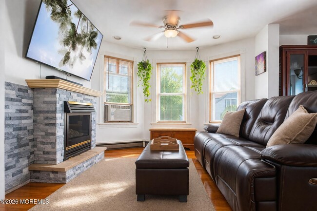 Building Photo - 201 Hamilton Ave