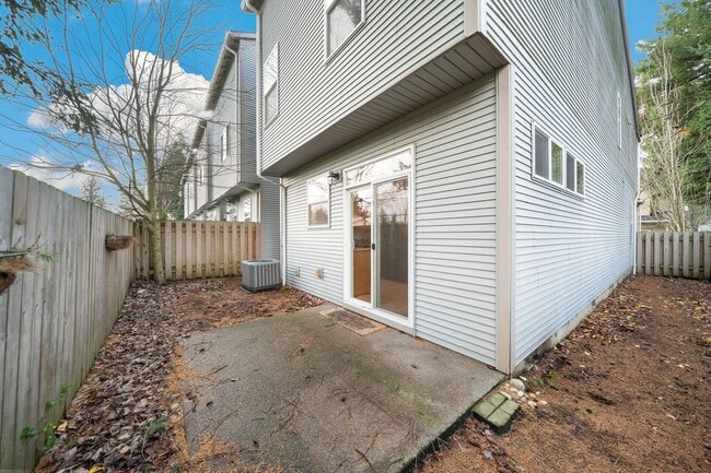 Building Photo - 1512 SE 117th Ave