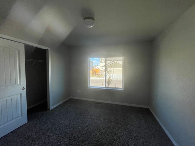 Building Photo - Adorable Lorson Ranch Home