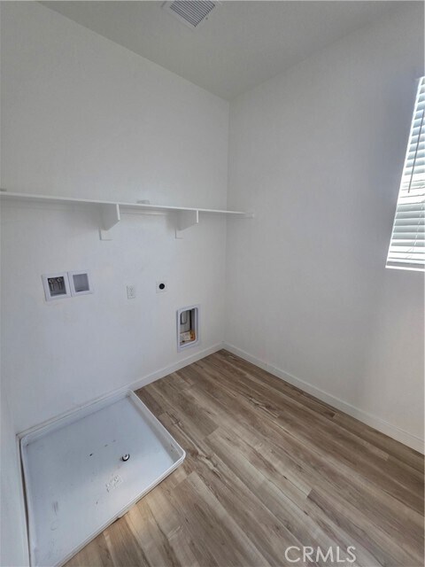 Building Photo - 2860 Sapphire Rd