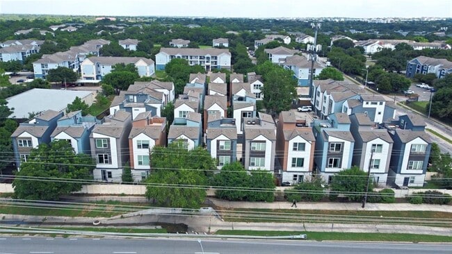 Building Photo - 1416 Waterloo Shore Ln