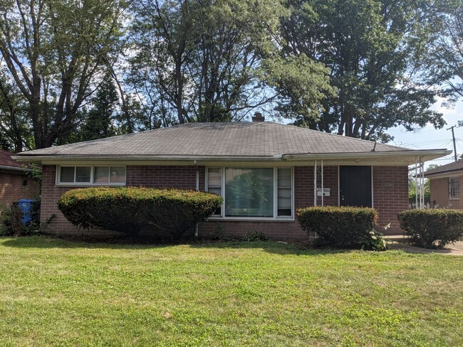 Primary Photo - 3 bedroom Inkster 2 car garage