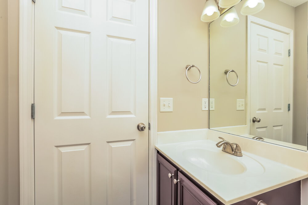 Building Photo - 2209 Dewey Dr