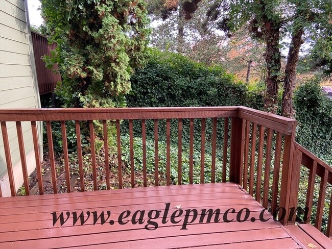 Building Photo - 12486 SE 60th Ct