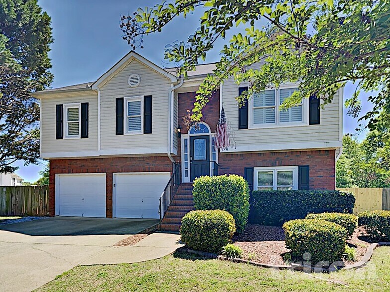 Building Photo - 160 Eagle Glen Dr