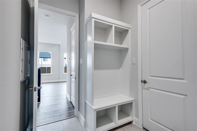 Building Photo - 11764 Chartwell Ct