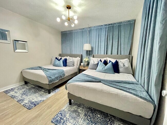 Building Photo - 2088 Oliver Ave