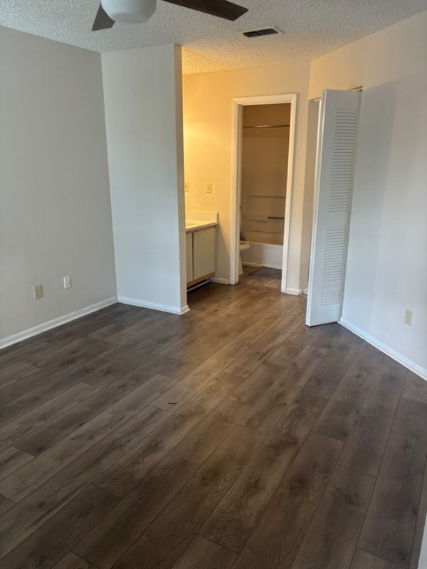 Building Photo - 732 Secret Harbor Ln