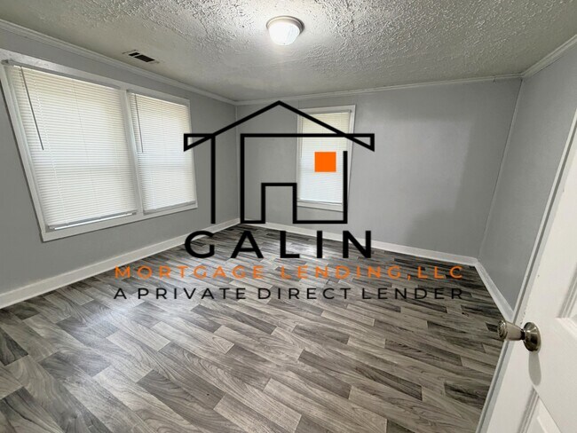 Building Photo - 2203 Clars Ave