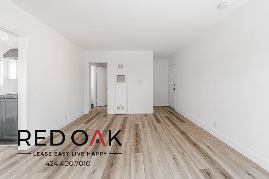 Building Photo - 8514 Sherwood Dr