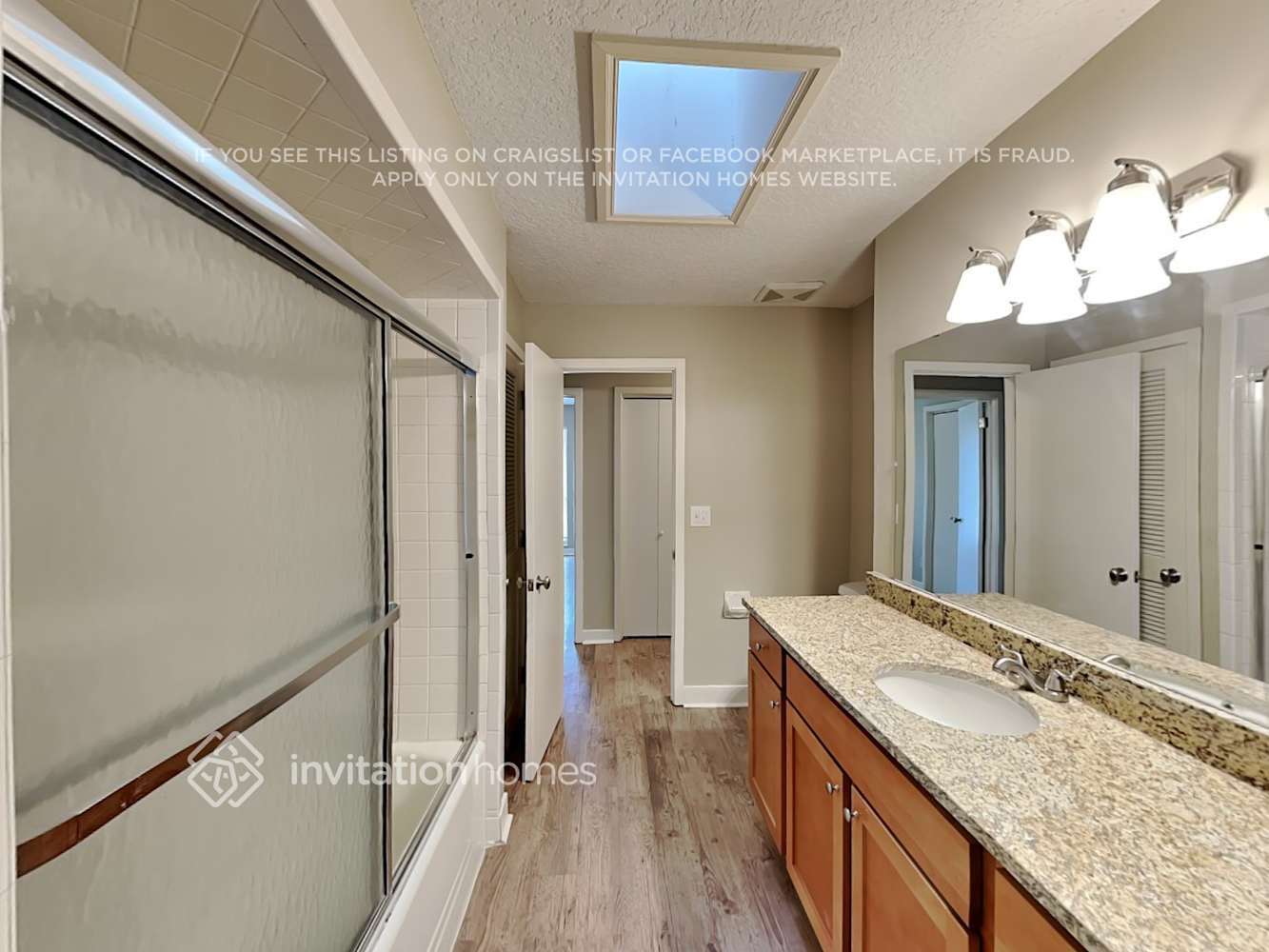 Building Photo - 8652 Villa San Jose Dr E