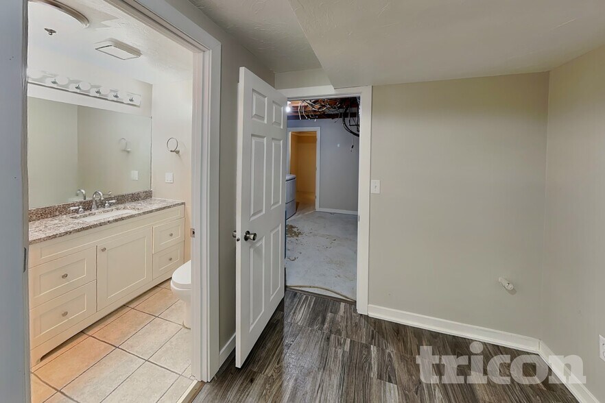 Building Photo - 13548 Dan Patch Dr