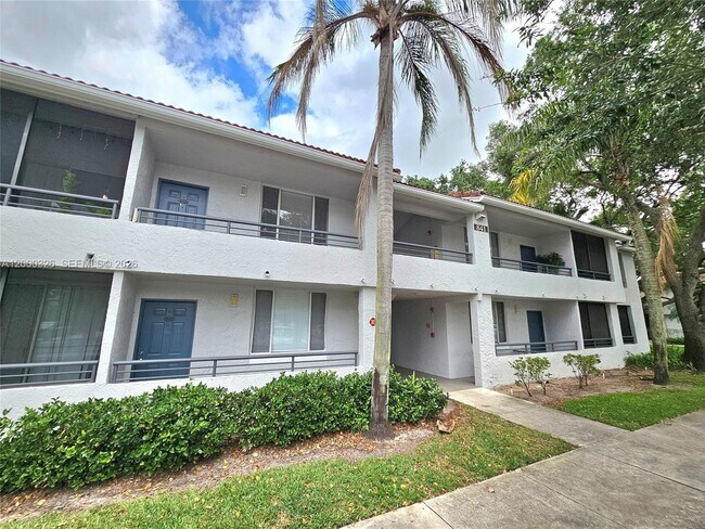 Building Photo - 841 Lyons Rd