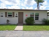 Building Photo - 3921 Del Prado Blvd S