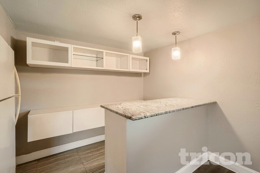 Building Photo - 13764 86th Ave N