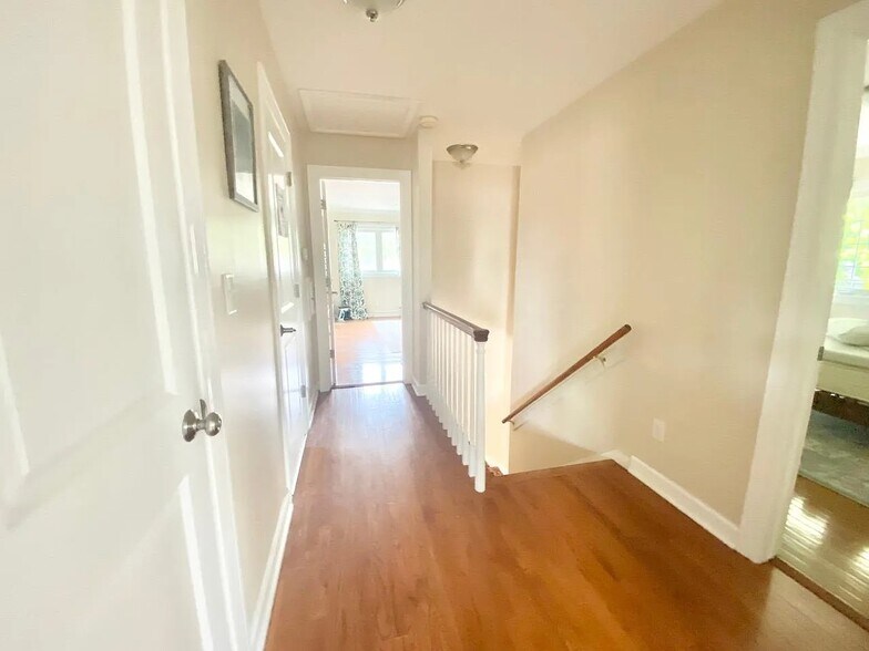Building Photo - 3431 W Colette Ct