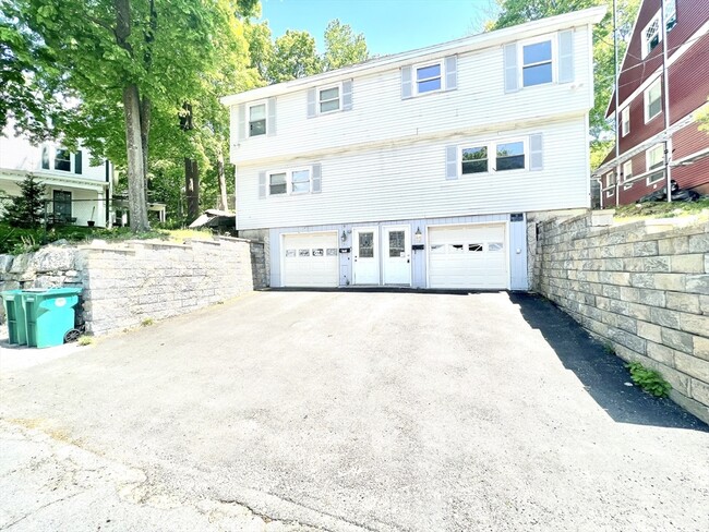 Building Photo - 94 Prichard St