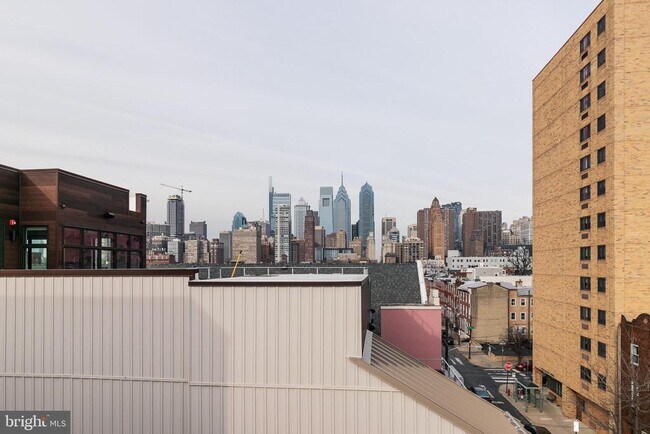 Building Photo - 752 S 16th St