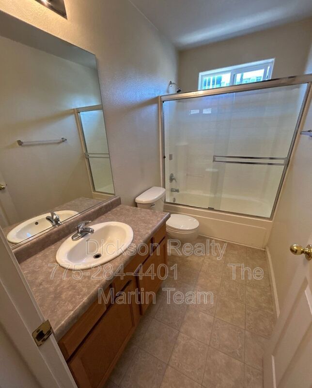 Building Photo - 408 10th St