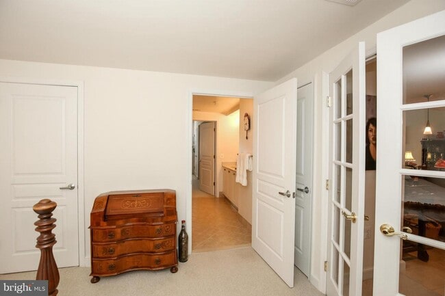 Building Photo - 2451 Midtown Ave