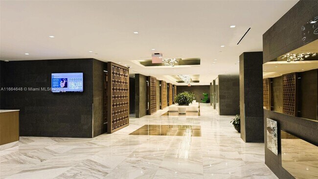 Building Photo - 400 Sunny Isles Blvd