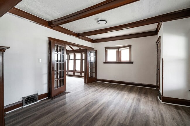 Building Photo - 3180 N 15th St