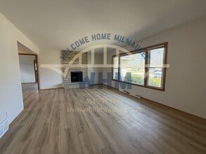 Building Photo - 4325 N 142nd St