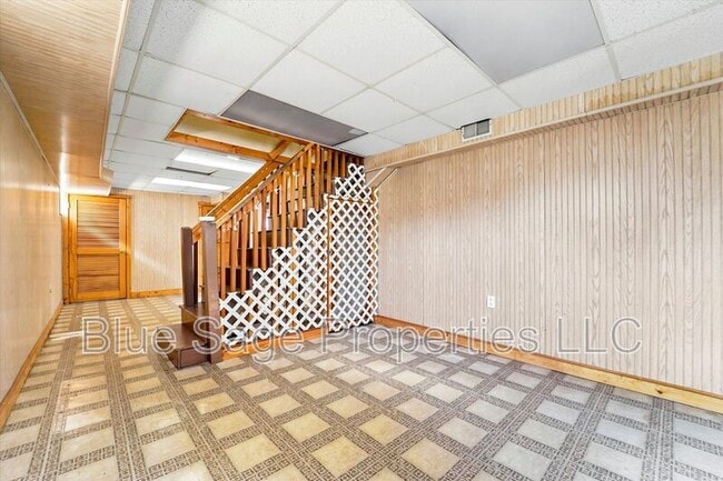 Building Photo - 248 E Turnbull Ave