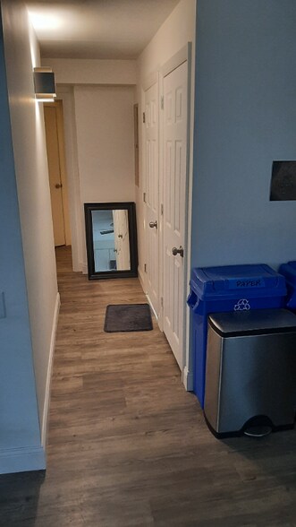 Building Photo - 25 Homer Ave