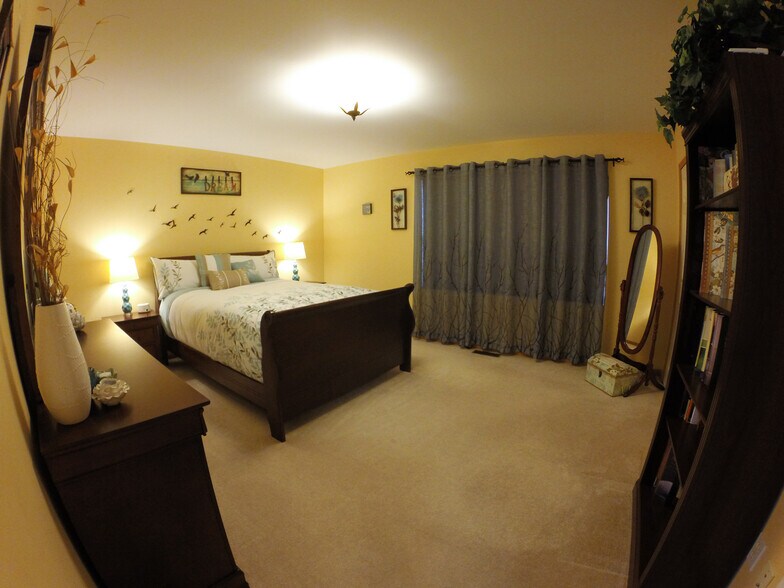 Building Photo - 1822 Aspen Ct