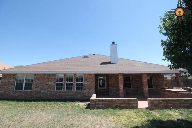 Building Photo - 2304 Reese Dr