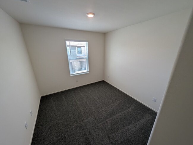 Building Photo - 7377 Joanna Brk St