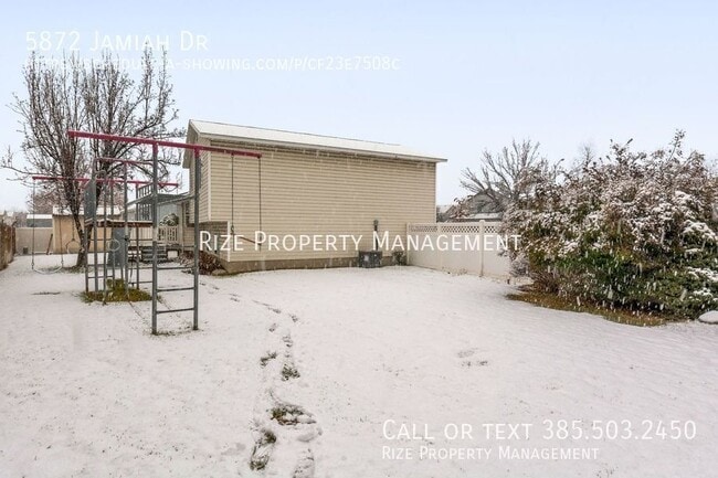 Building Photo - 5872 Jamiah Dr